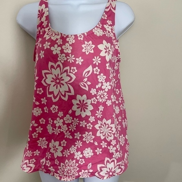 Motherhood Maternity sz med 1piece swimsuit in a pink print - Picture 7 of 12